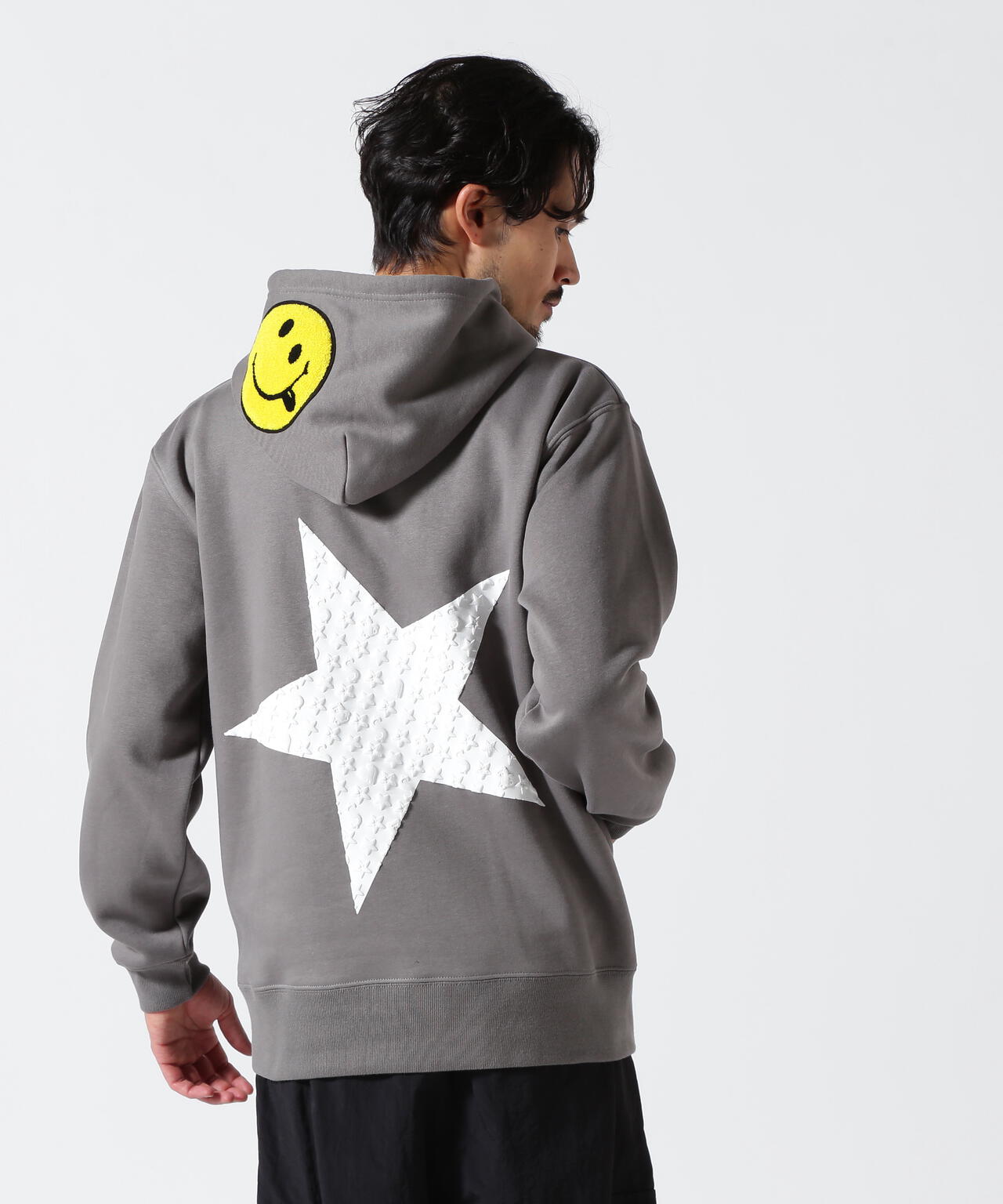 STUD MUFFIN/スタッドマフィン/Star Back Hoodie