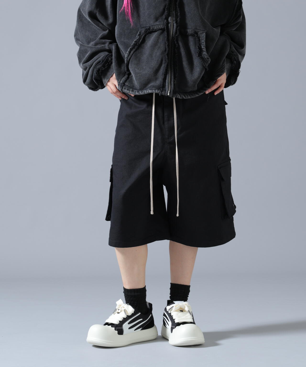 FR(13)NDS/フレンズ/Black shorts