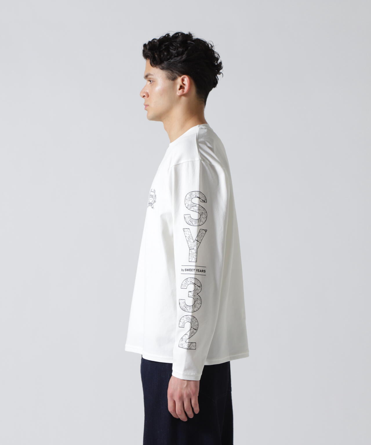 SY32 by SWEET YEARS/エスワイサーティトゥ バイ スィートイヤーズ/NEO SHIELD LOGO L/S TEE