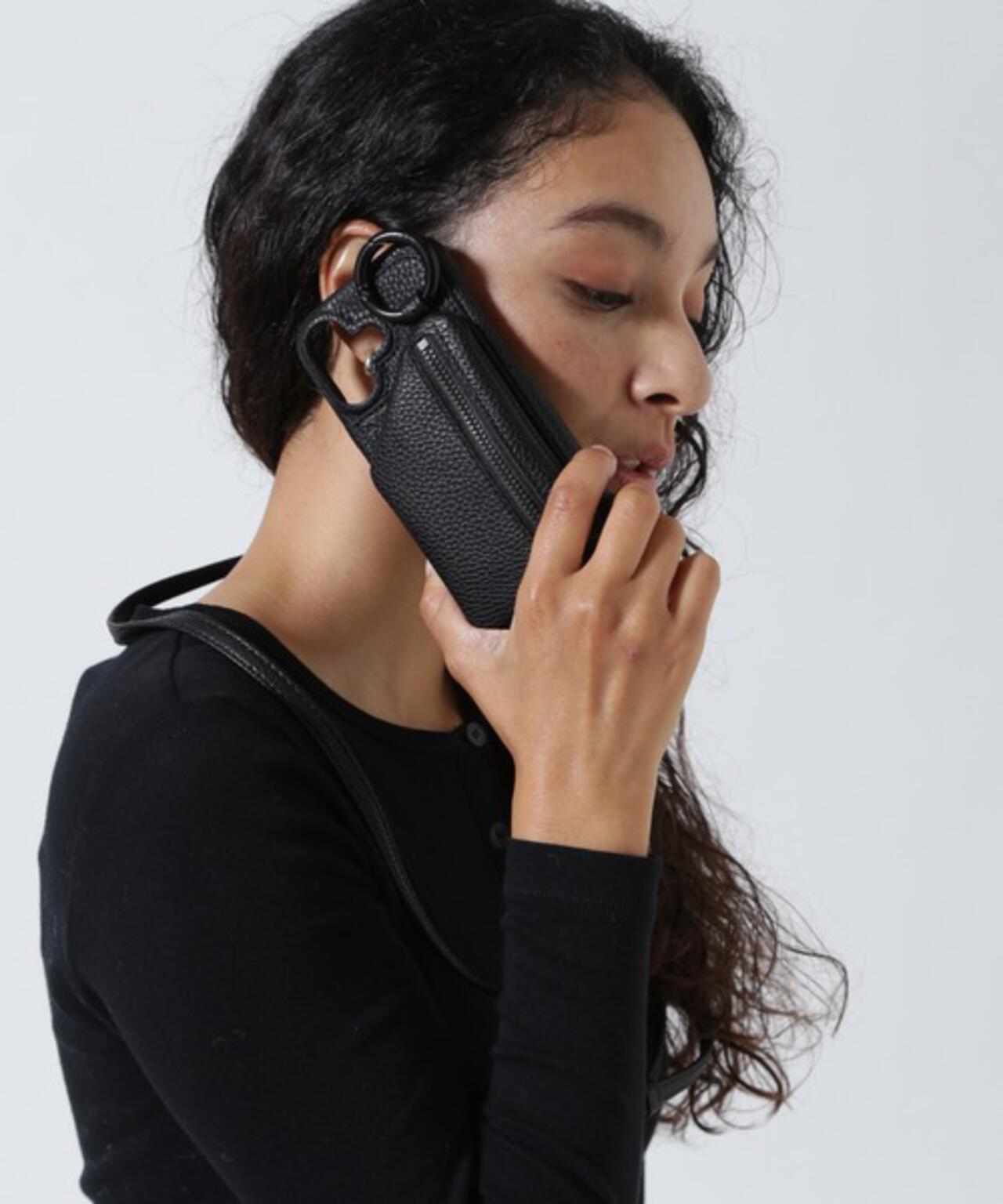 ajew/エジュー/別注【ひも付き】iPhone17/17Pro /BLACK