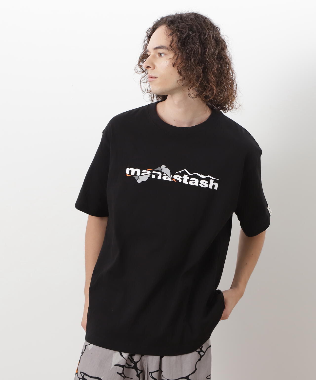 MANASTASH/マナスタッシュ/MHAK LOGO TEE