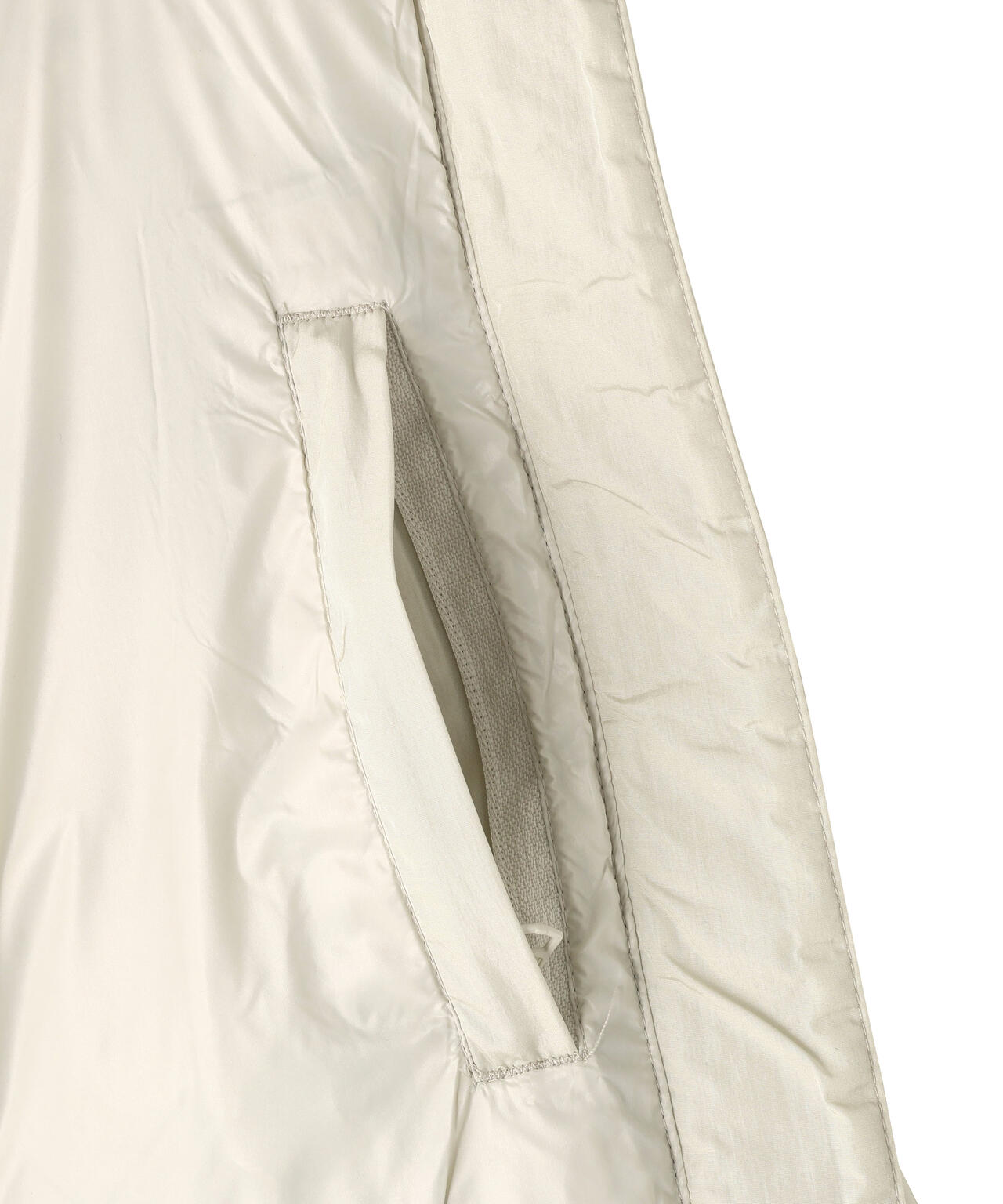 WOMENS SIERRA SHORT PUFFER