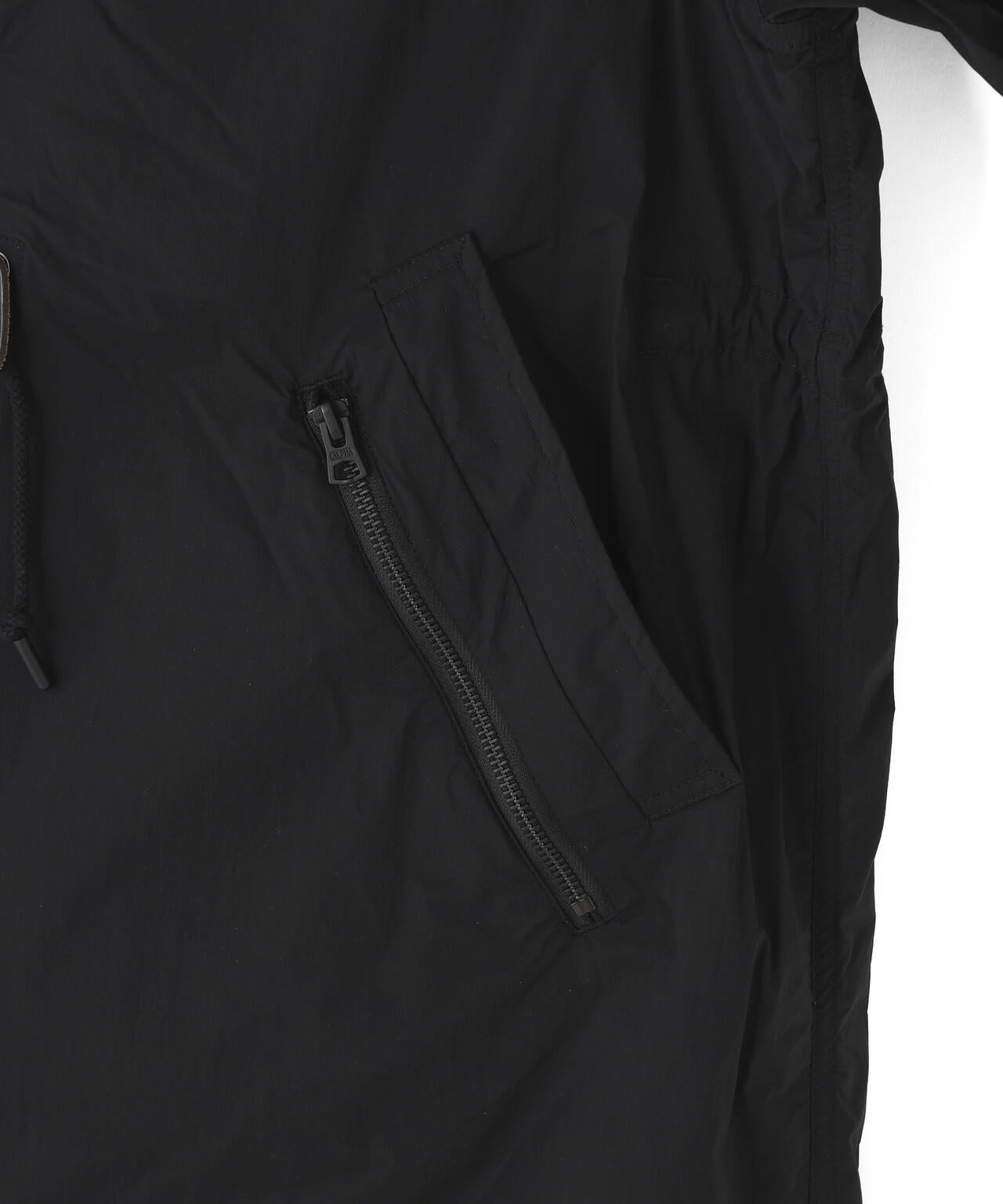 White Mountaineering × Alpha|HOODED COAT