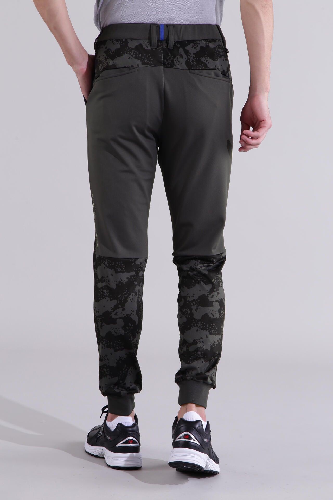 【直営店舗限定】スウェット テーパード ロングパンツ (MENS)