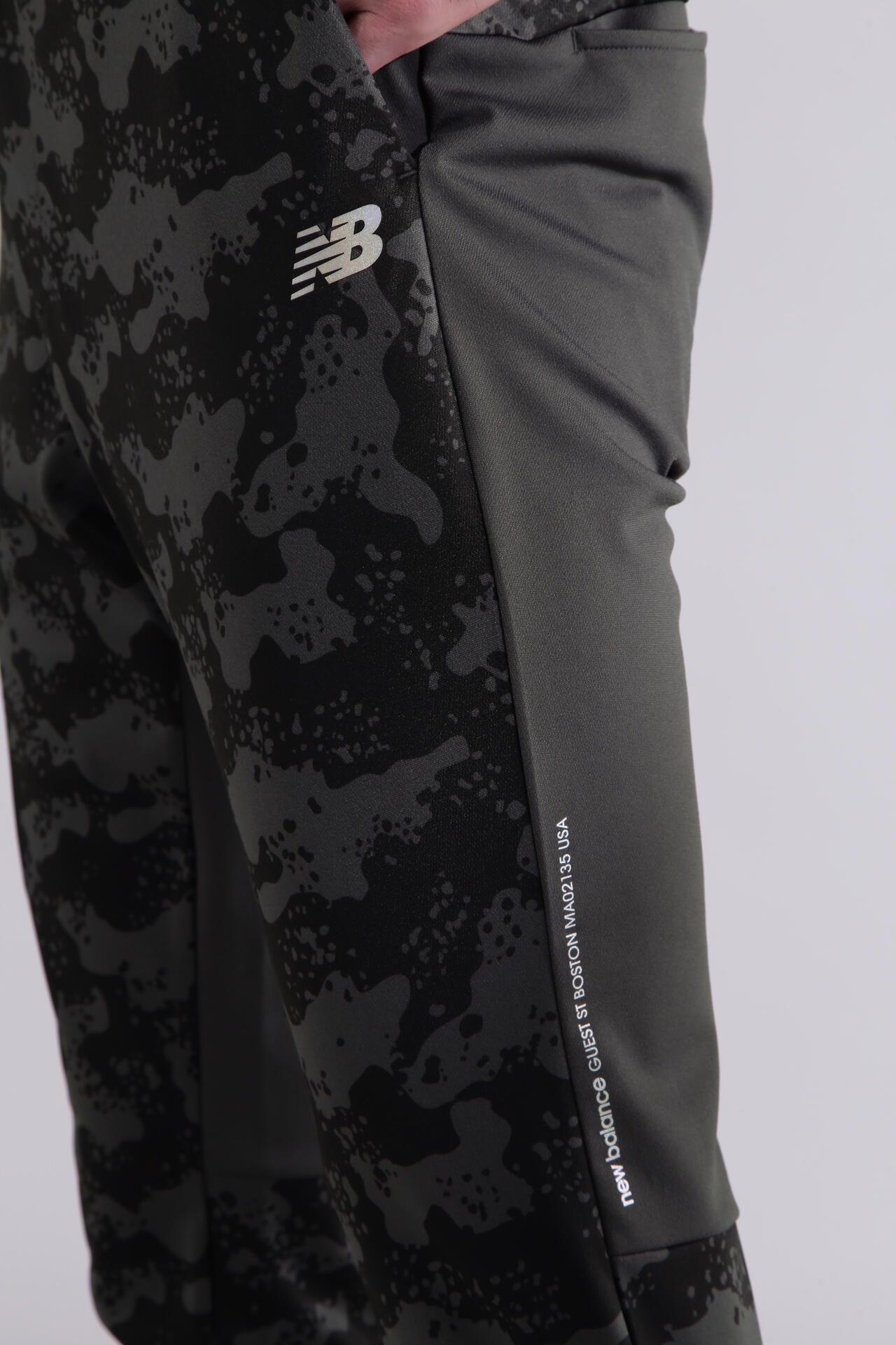 【直営店舗限定】スウェット テーパード ロングパンツ (MENS)