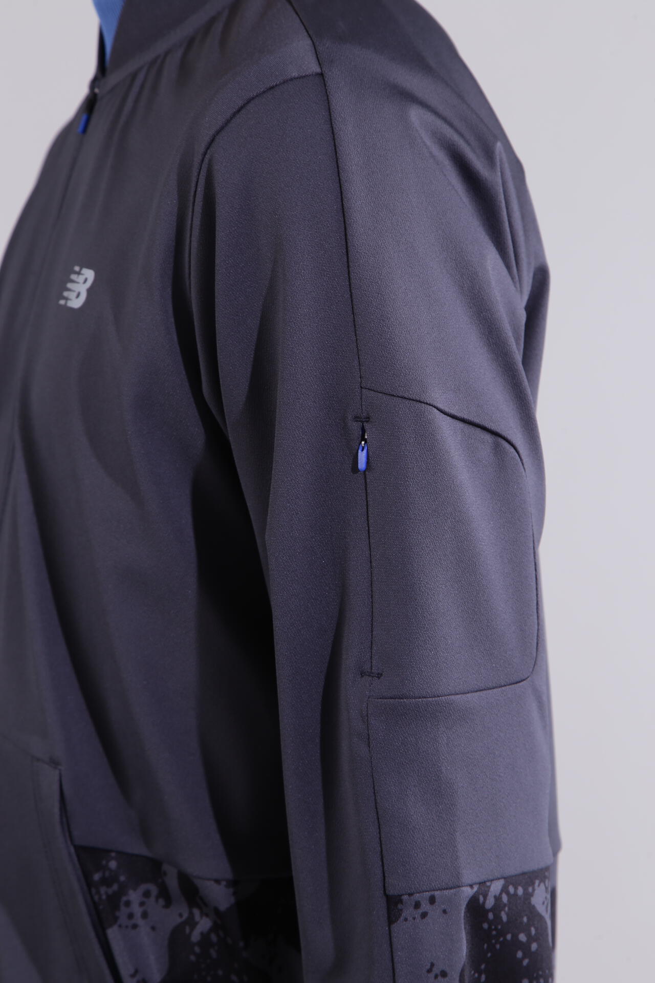 【直営店舗限定】デザートカモ柄 スウェット フルジップ ブルゾン (MENS)