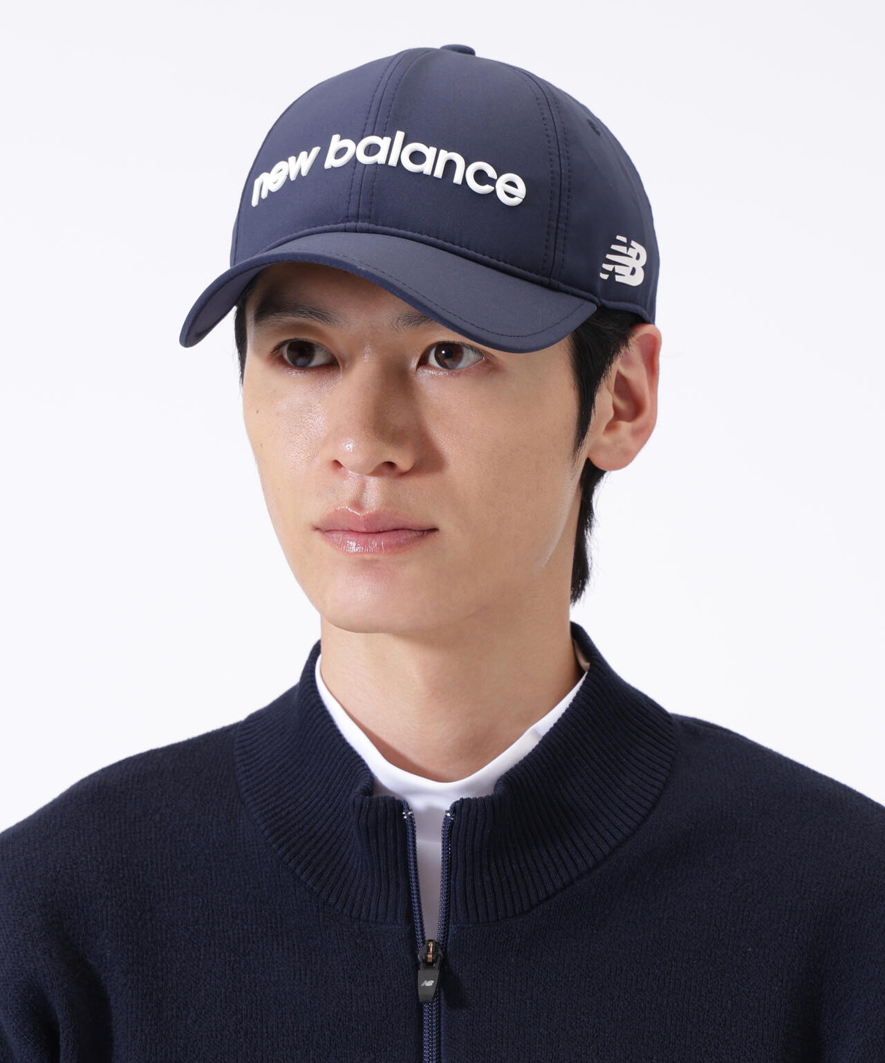 Height: 185cm    Chest: 81cm   Waist: 68cm　Hips: 90cm 着用サイズ：FR