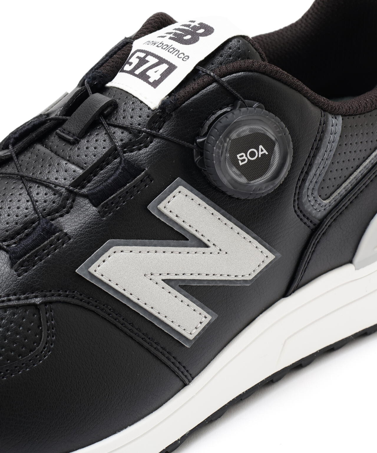 UG574BK スパイクレスシューズ (UNISEX)