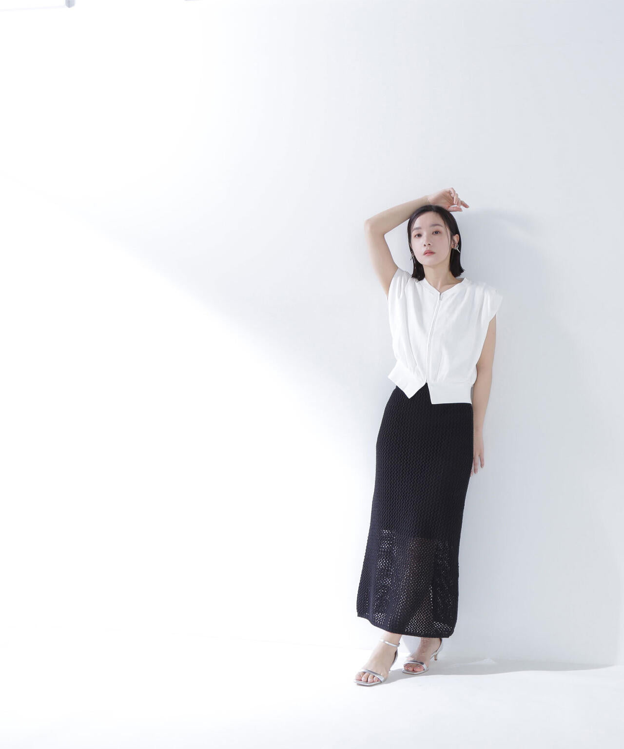 タックショルダージップベスト*