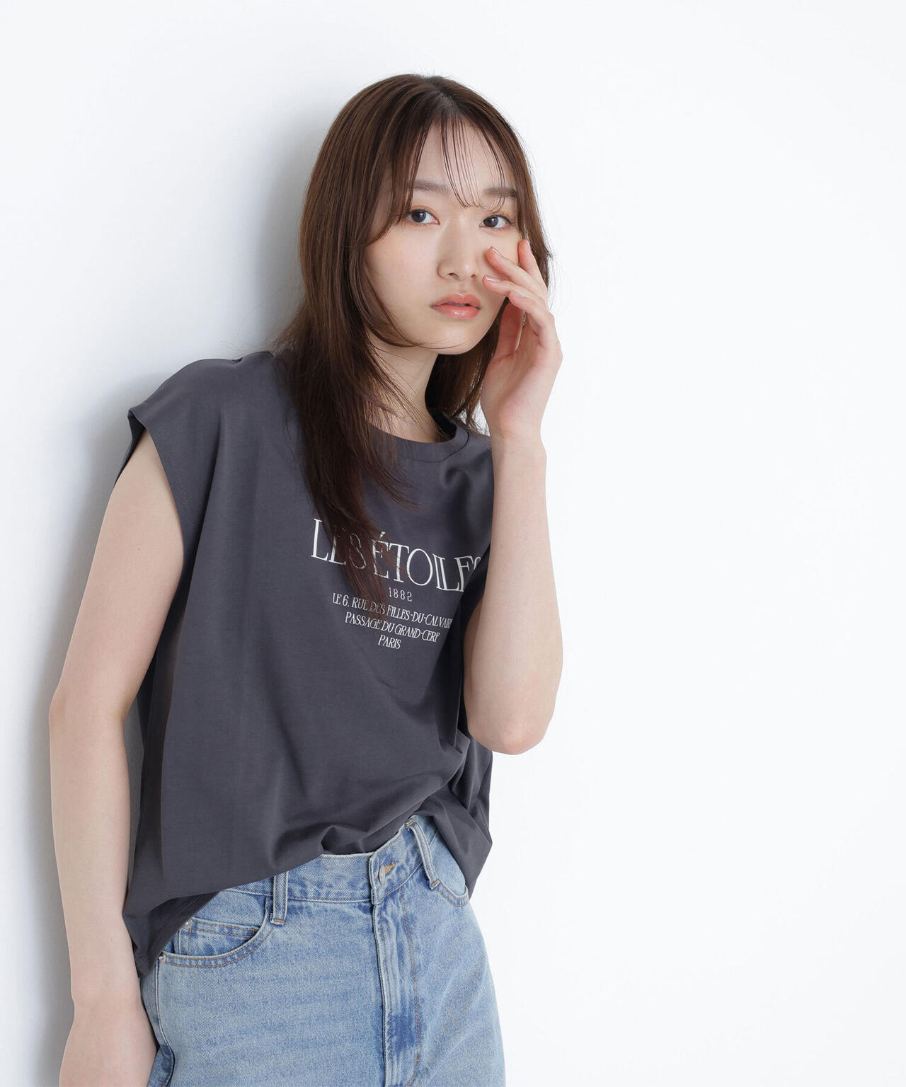 フレンチスリーブロゴTシャツ*