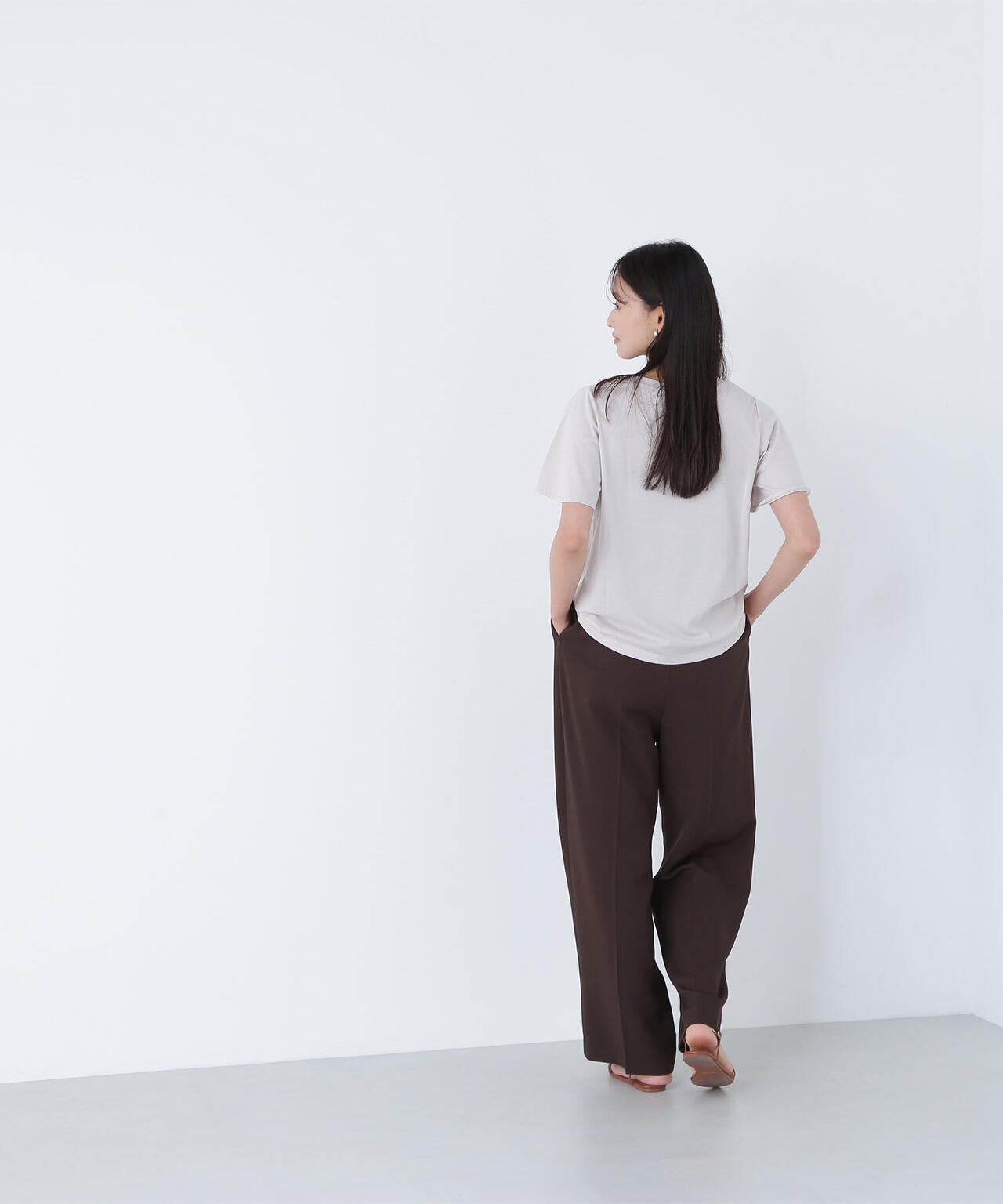 フレアスリーブロゴTシャツ*