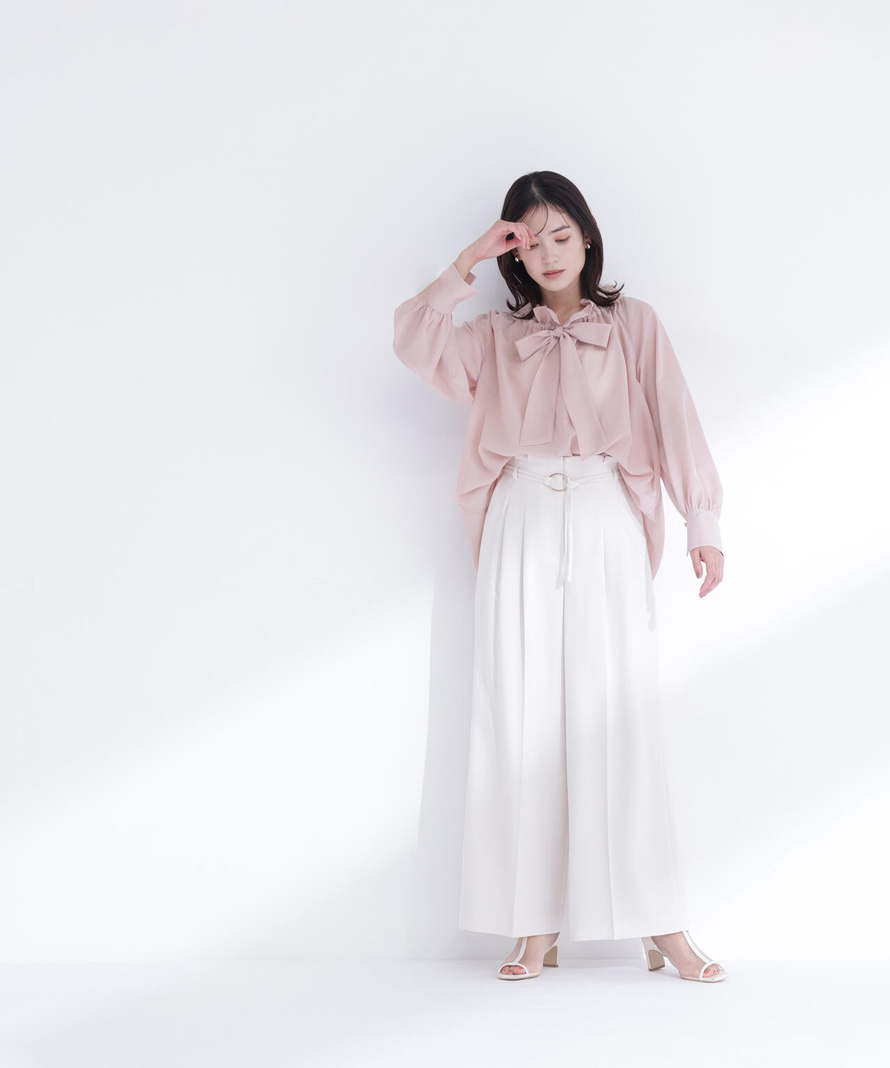 2wayシアーボウタイブラウス