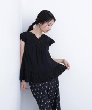 165cm 着用サイズ：FR