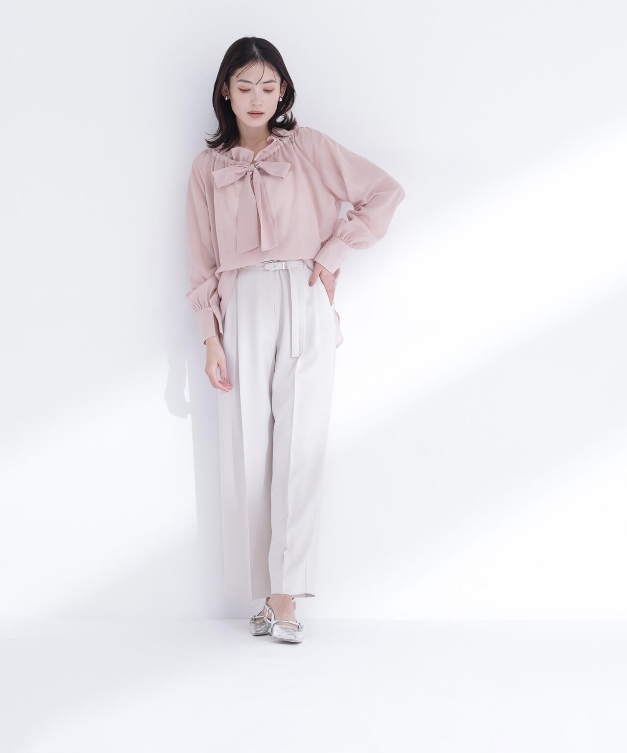 ＜Oggi.jp掲載＞＜ちょうど、いい服＞はいたら沼！美脚ワイドパンツ
