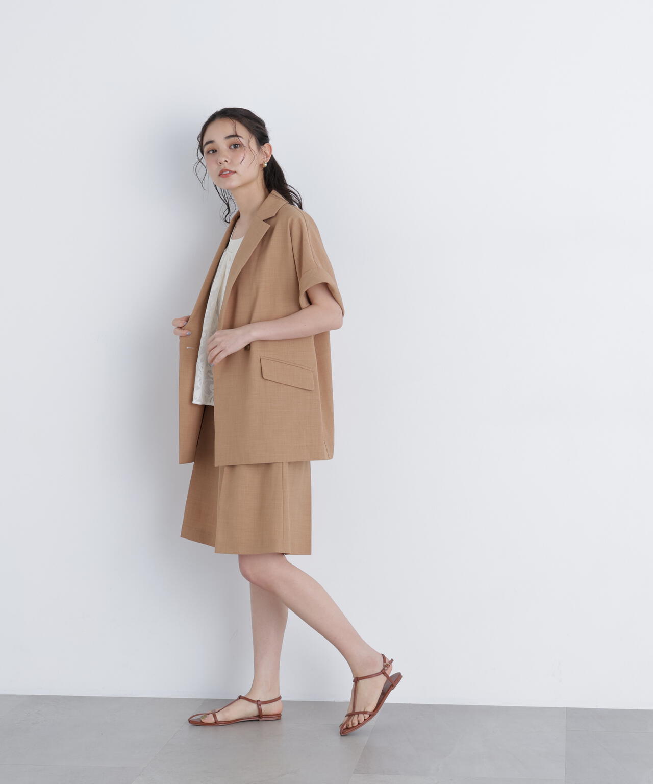 162cm 着用サイズ：FR