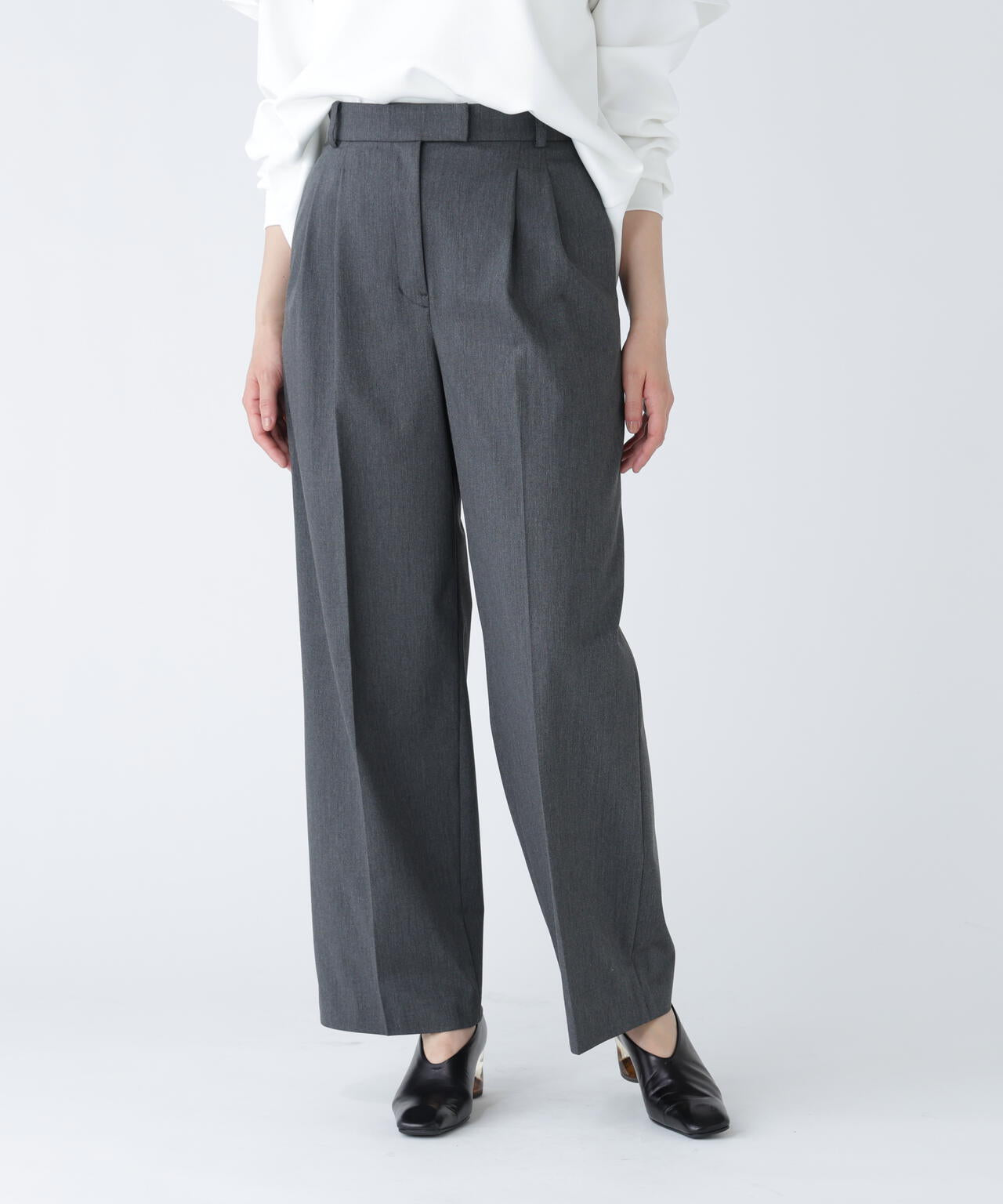 ＜365ユーティリティー＞洗えて毛玉になりにくいタックワイドパンツ
