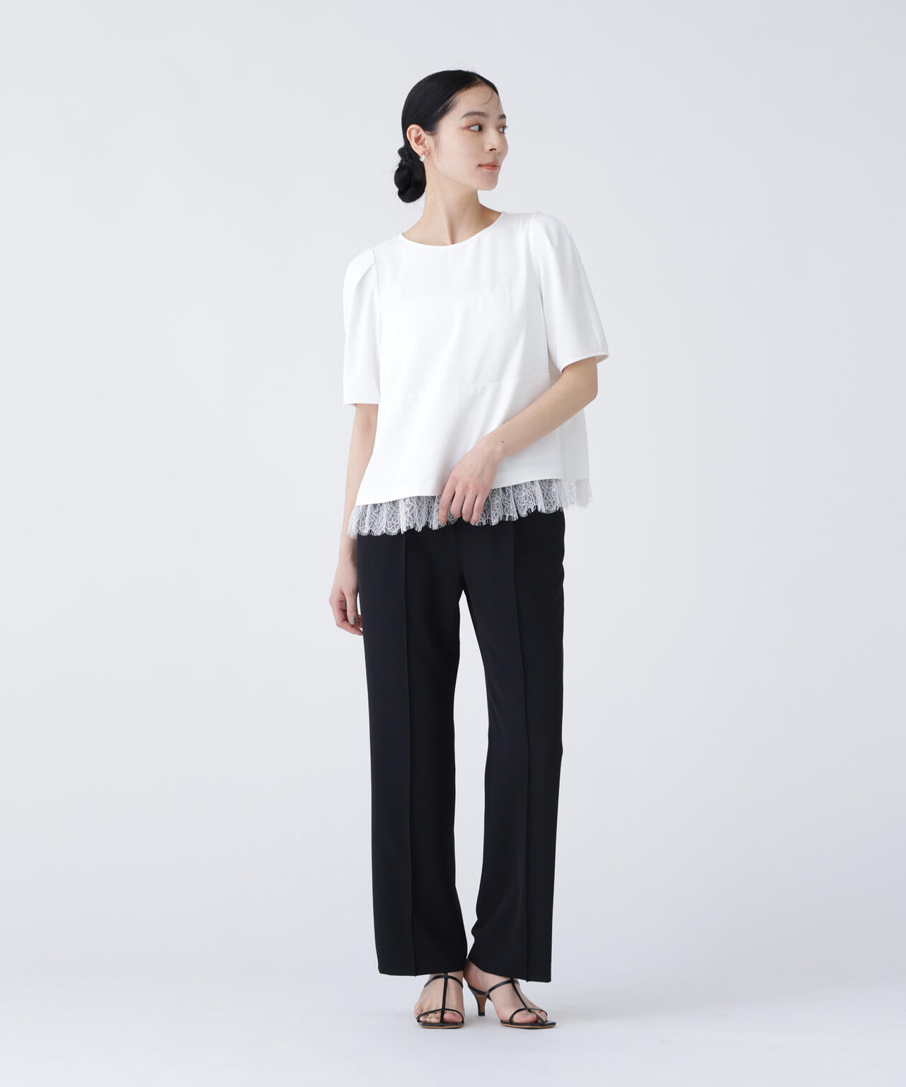 168cm B81cm W60cm H89cm 着用サイズ：M