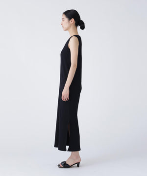 168cm B81cm W60cm H89cm 着用サイズ：M