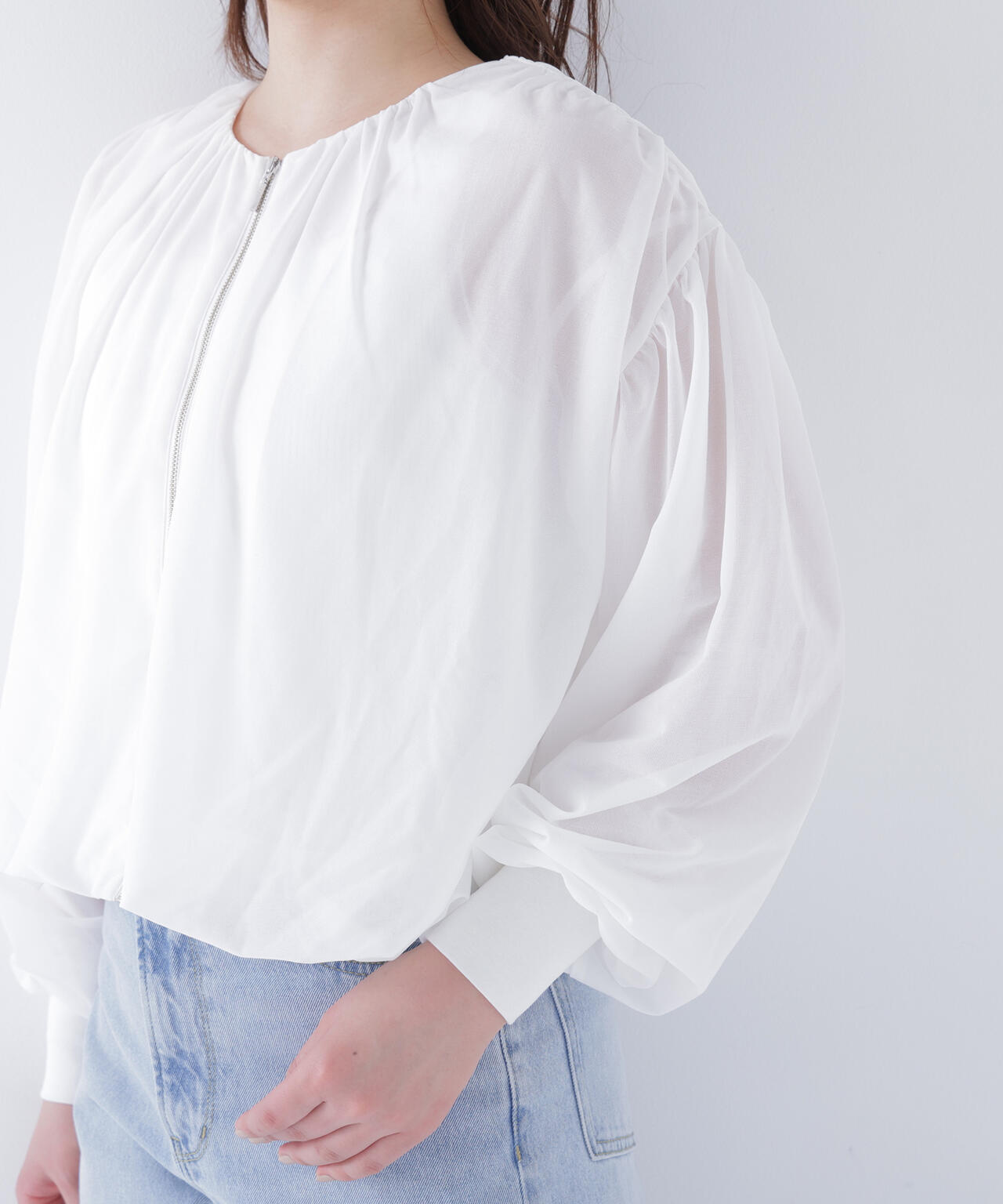 167cm 着用サイズ：FR