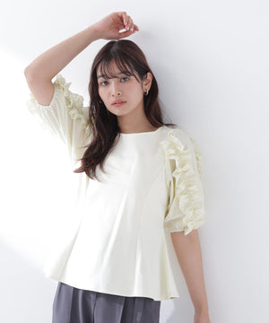 168cm 着用サイズ：FR