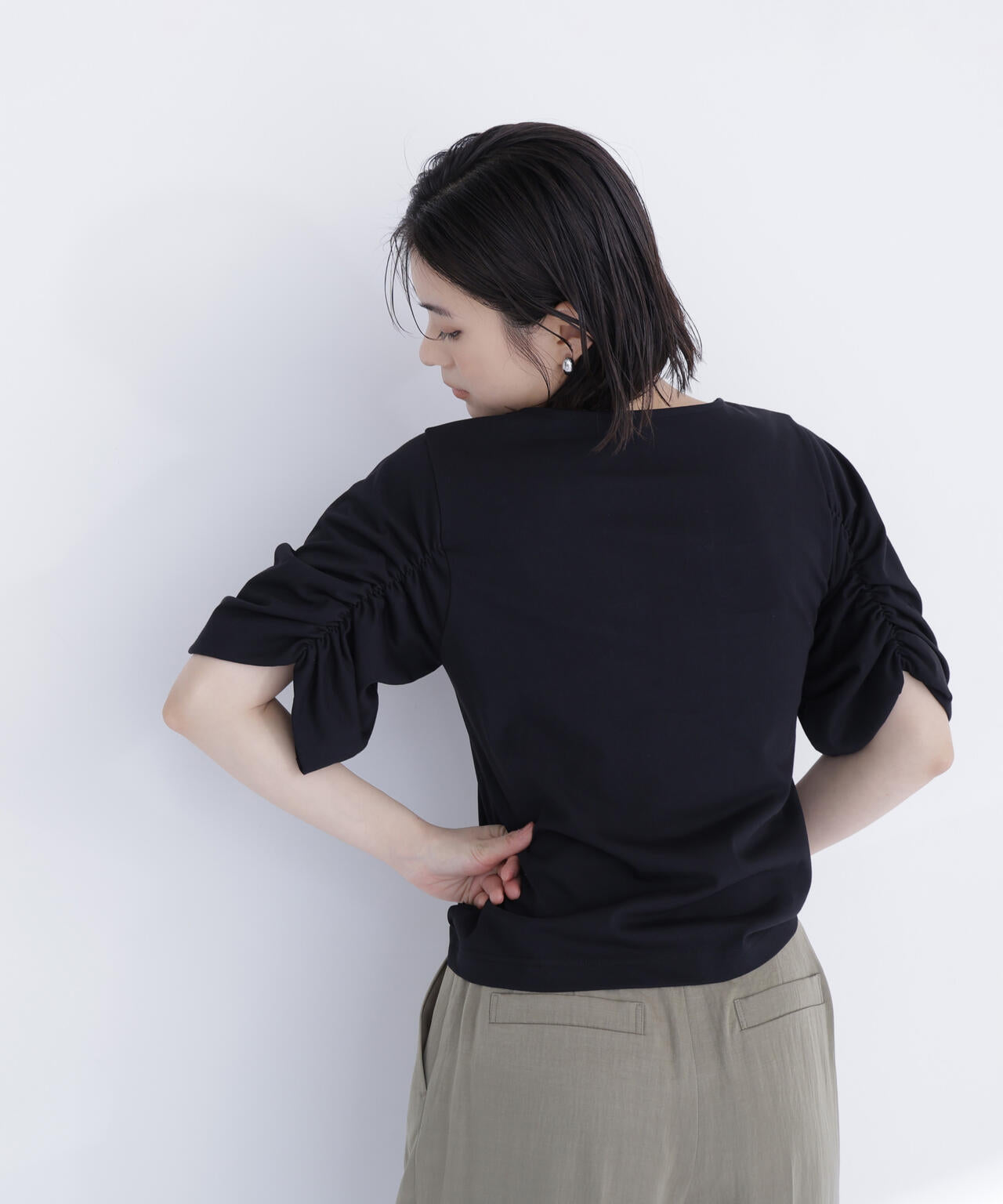 163cm 着用サイズ：FR