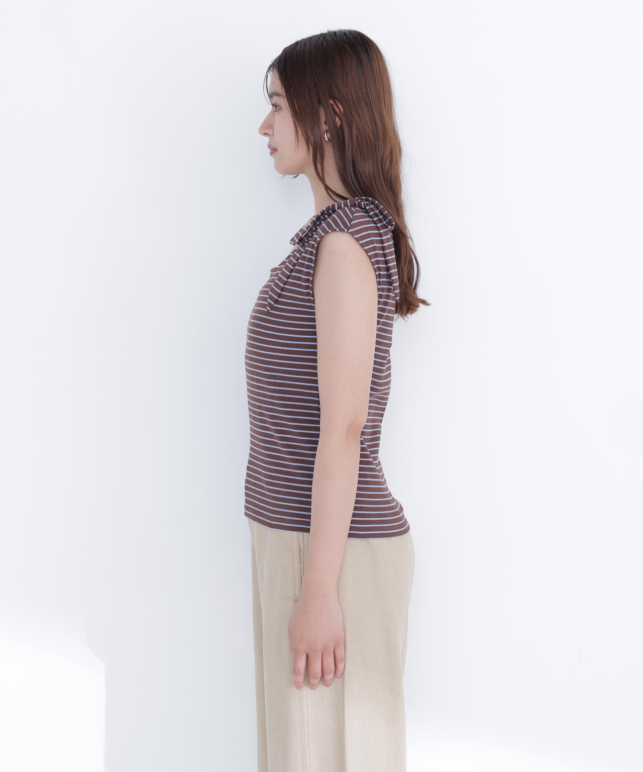 168cm 着用サイズ：FR