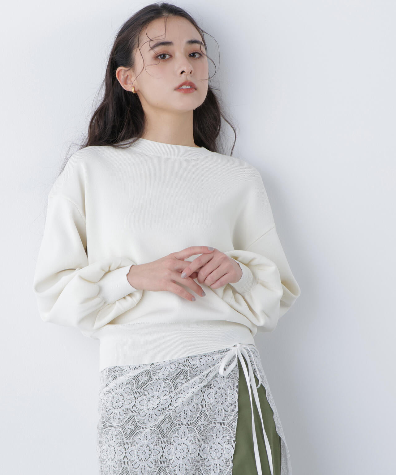 ロゴ刺繍スウェットライクニット