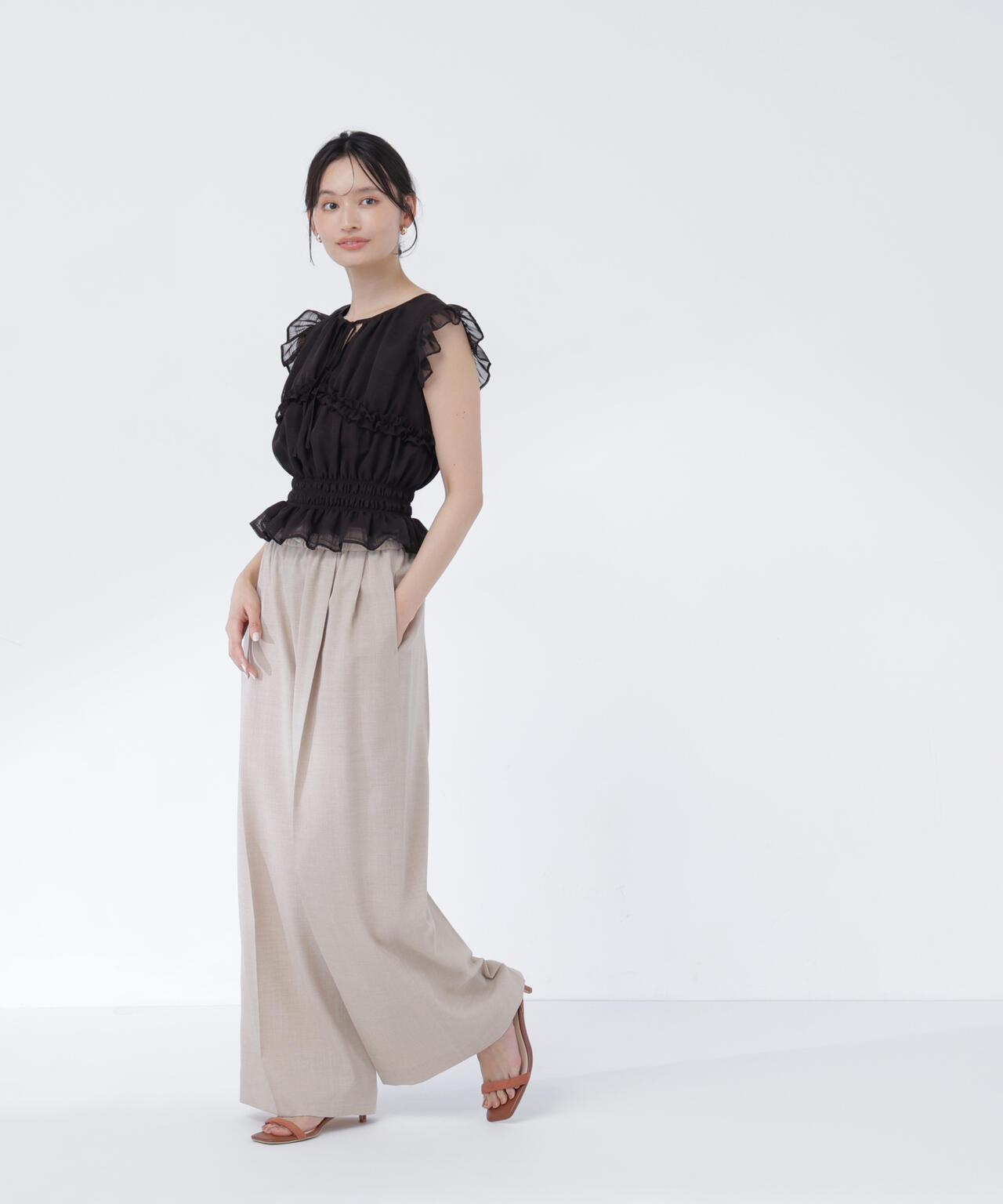165cm 着用サイズ：FR