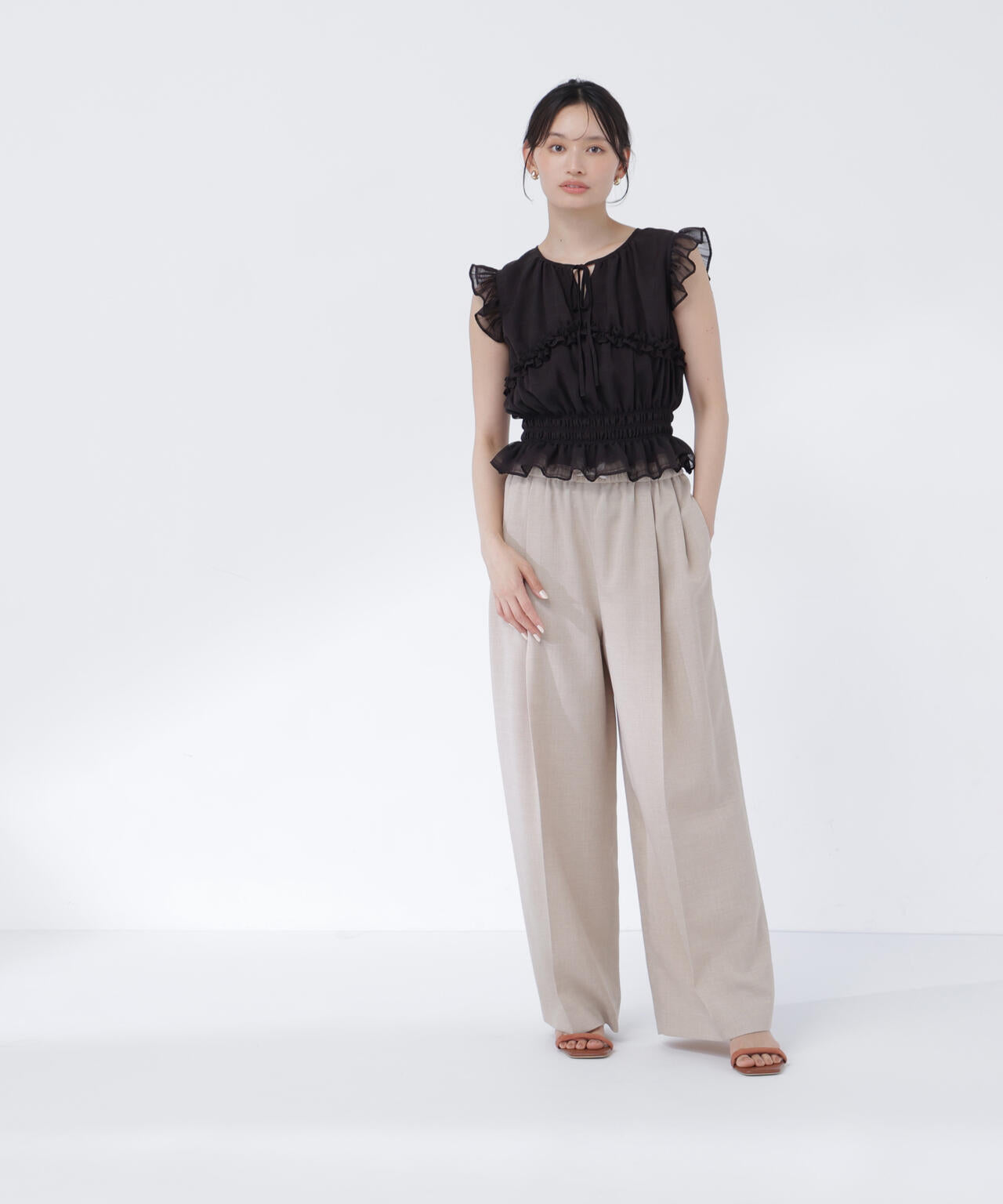 165cm 着用サイズ：FR