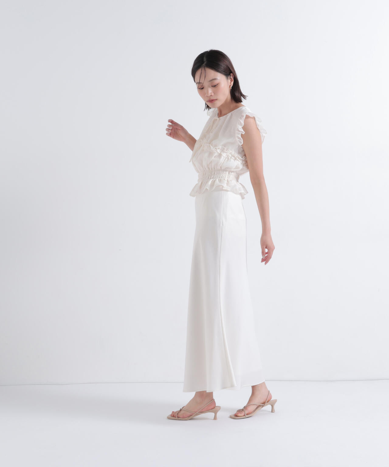 167cm 着用サイズ：FR