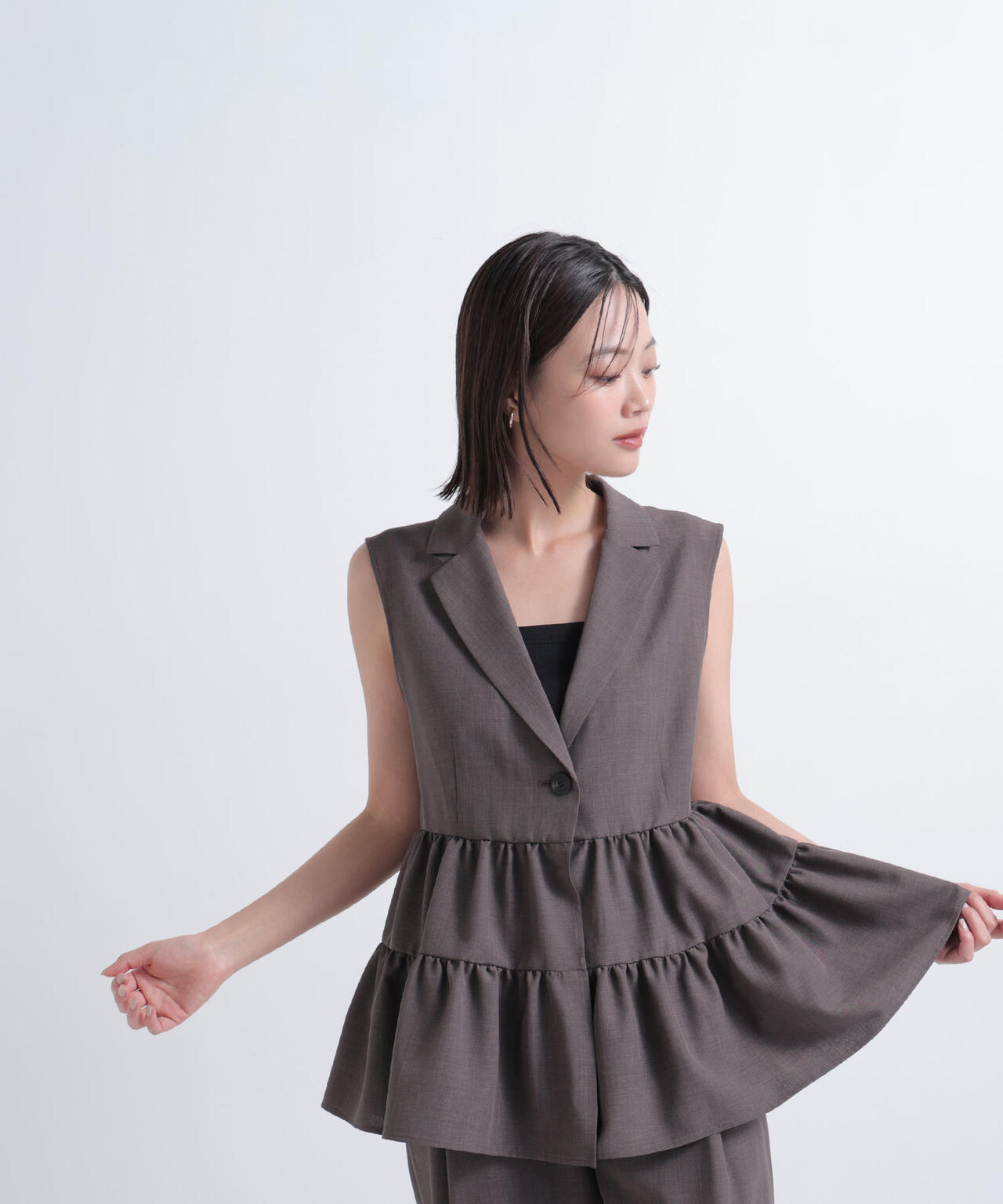 167cm 着用サイズ：FR