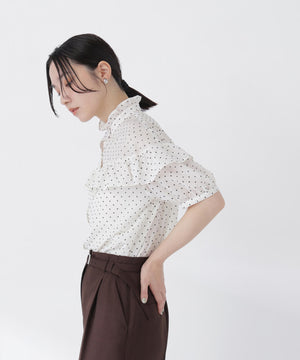 163cm 着用サイズ：FR