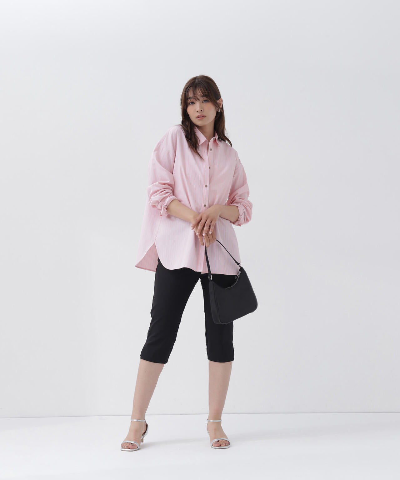 168cm 着用サイズ：FR