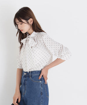 168cm 着用サイズ：FR