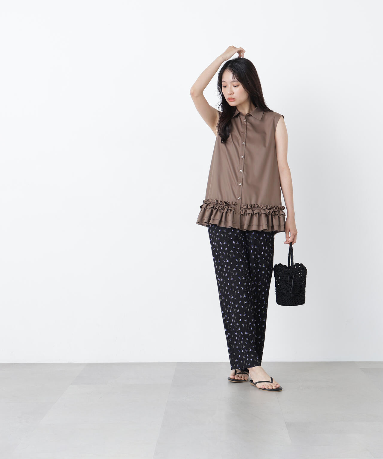 165cm 着用サイズ：FR