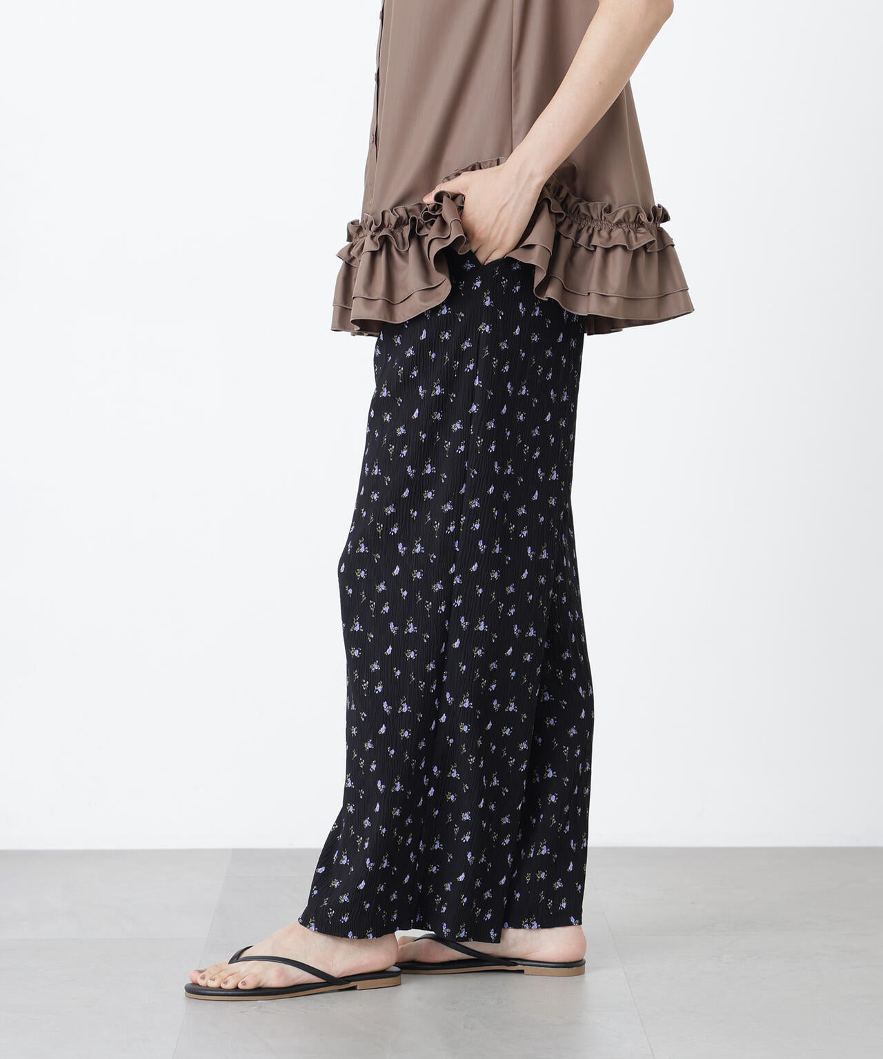 165cm 着用サイズ：FR
