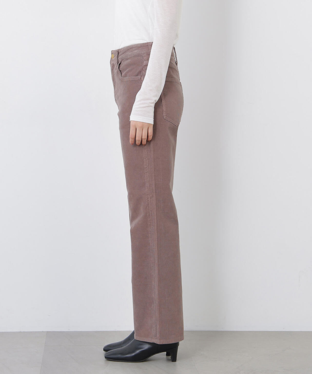 身長168ｃｍ　Ｂ82　W59　H88 着用サイズ：M