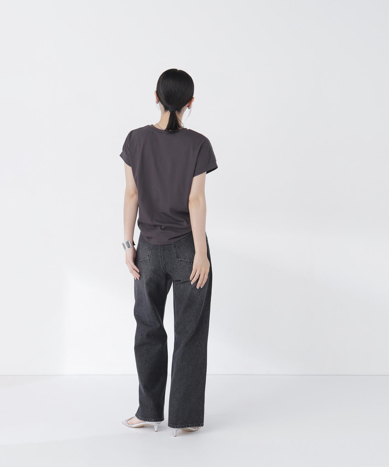 165cm 着用サイズ：FR