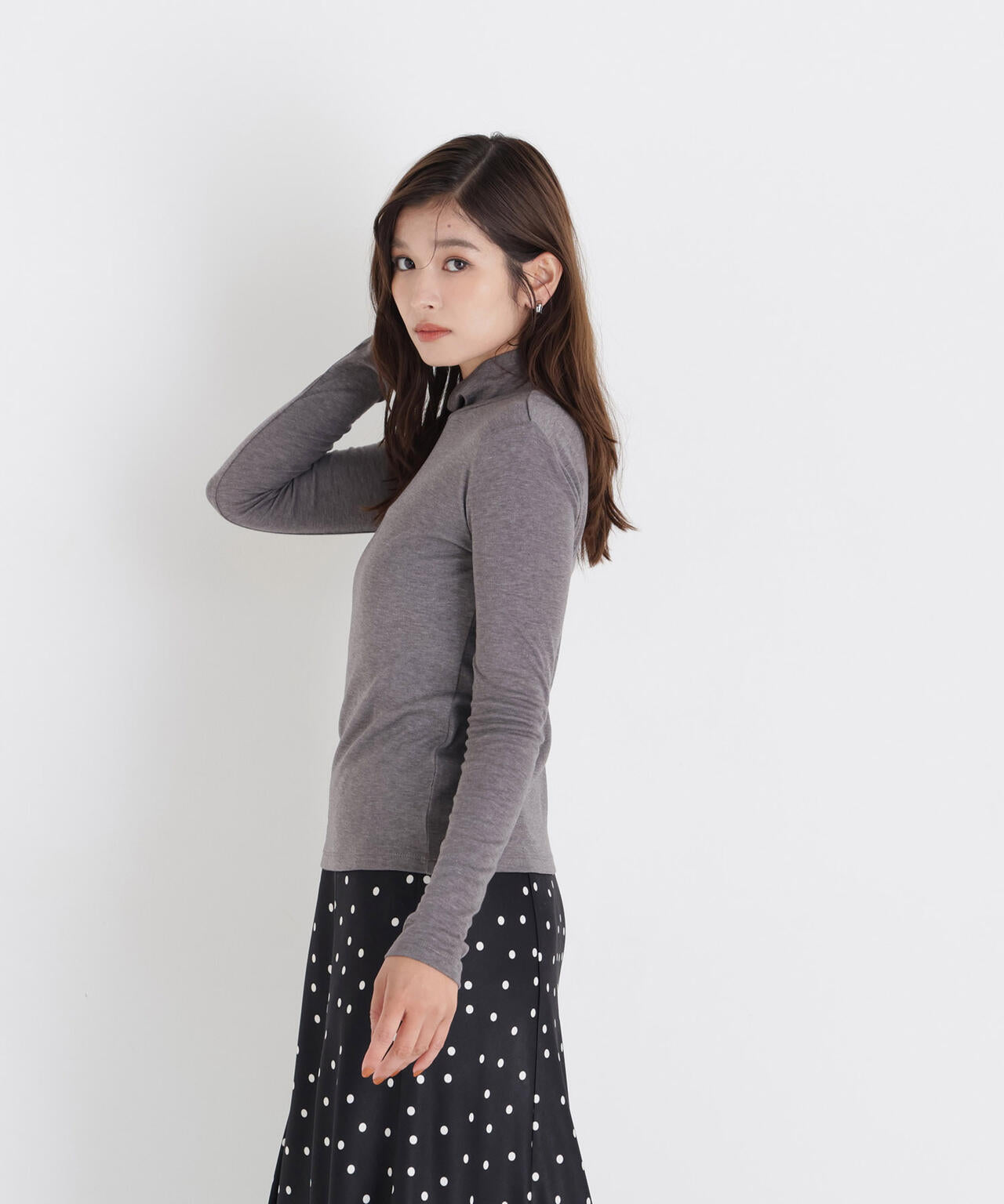 168cm 着用サイズ：FR