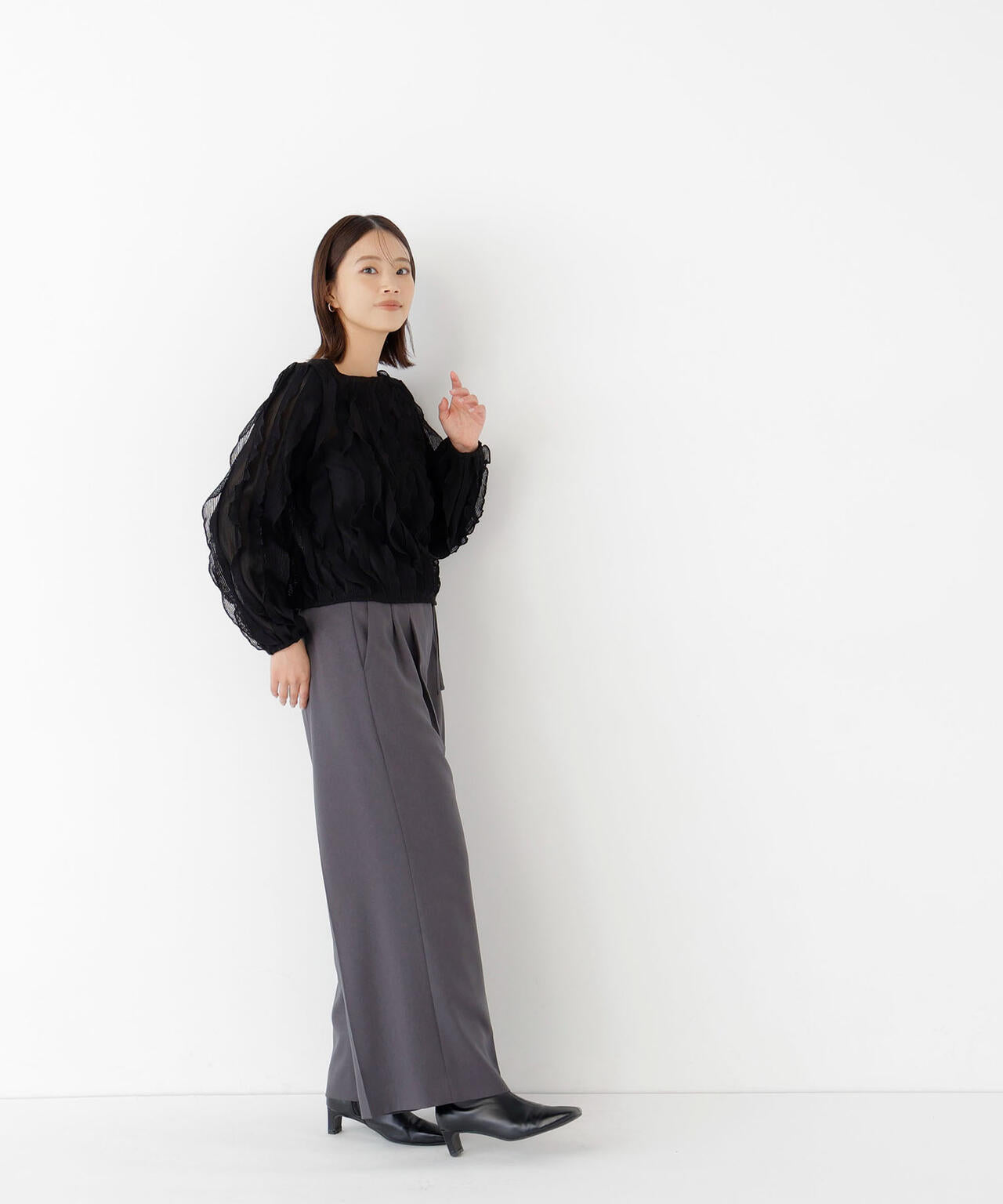 167cm 着用サイズ：FR