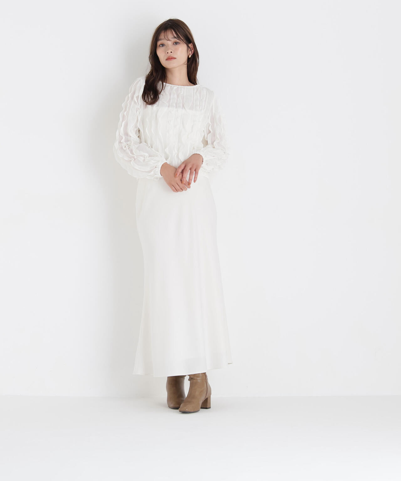 168cm 着用サイズ：FR