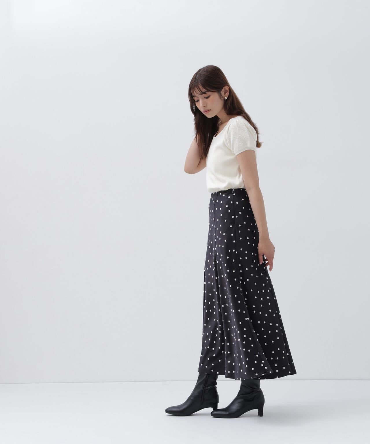 168cm 着用サイズ：FR