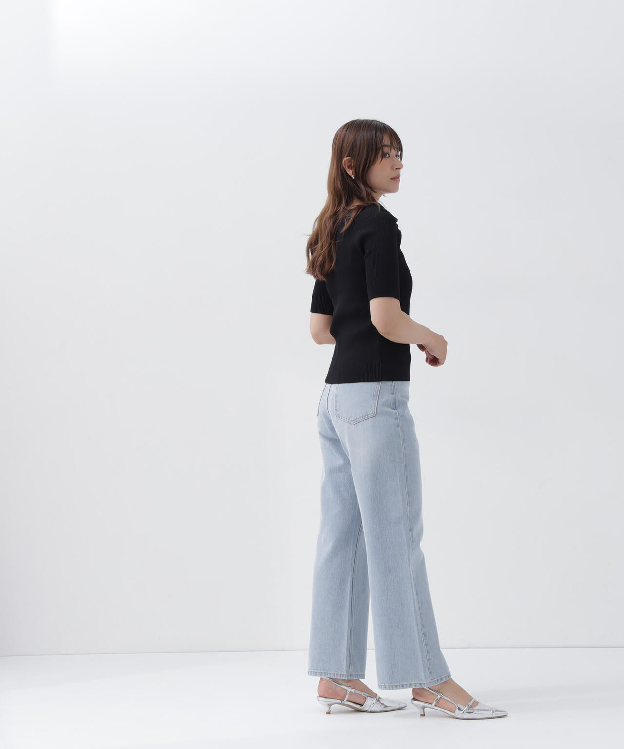 168cm 着用サイズ：FR