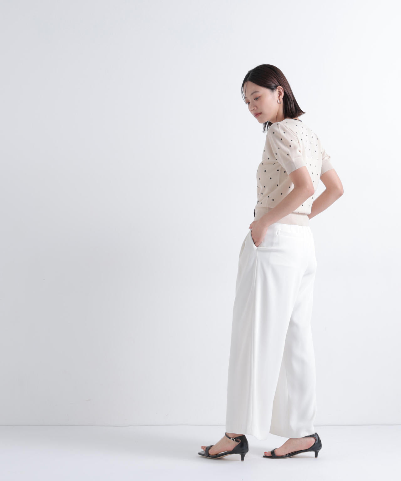 167cm 着用サイズ：FR