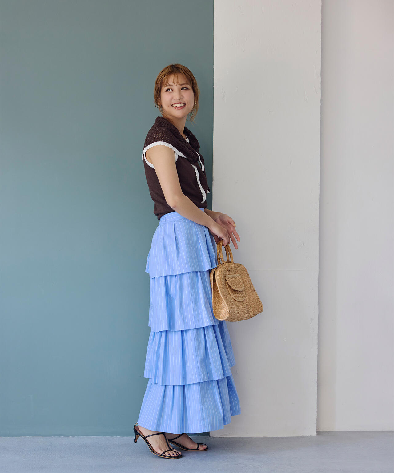 柄編みスカーフ付ニット