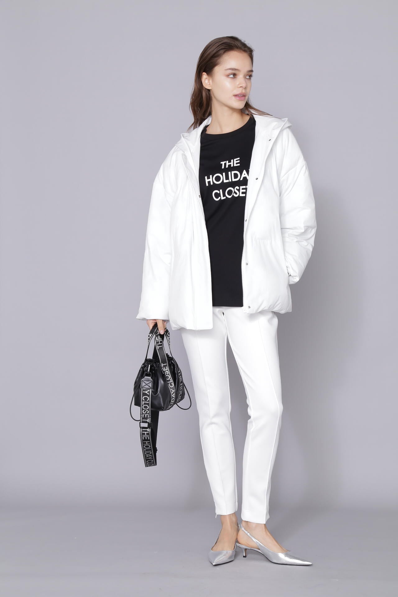 [THE HOLIDAY CLOSET] ロゴロンT