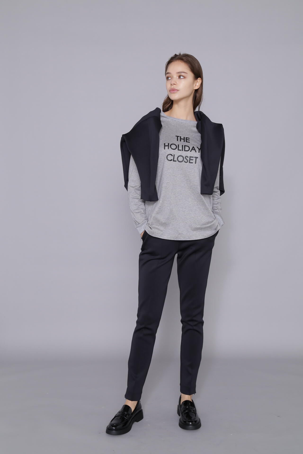 [THE HOLIDAY CLOSET] ロゴロンT