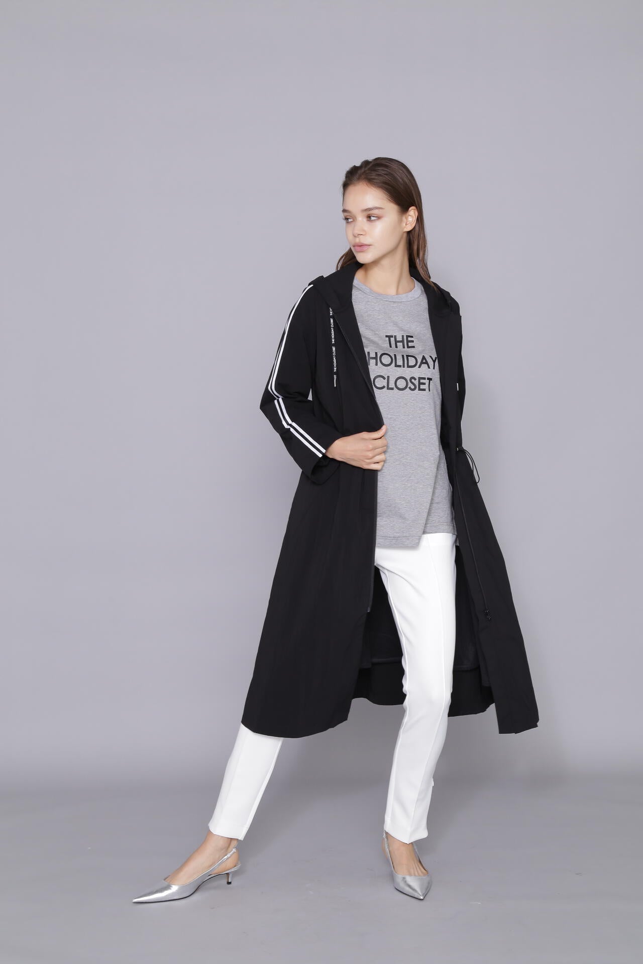 [THE HOLIDAY CLOSET] ロゴロンT