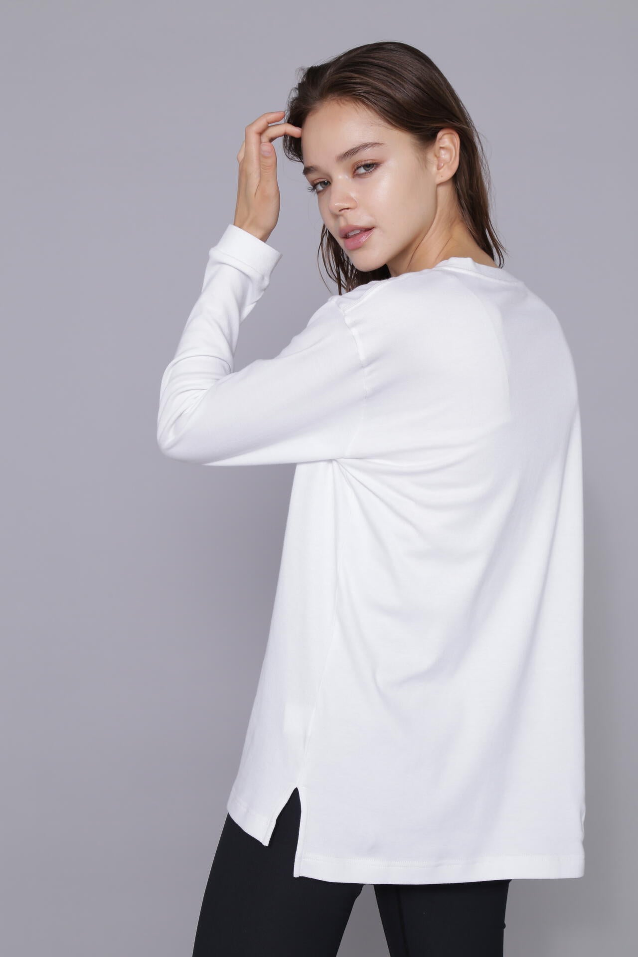 [THE HOLIDAY CLOSET] ロゴロンT