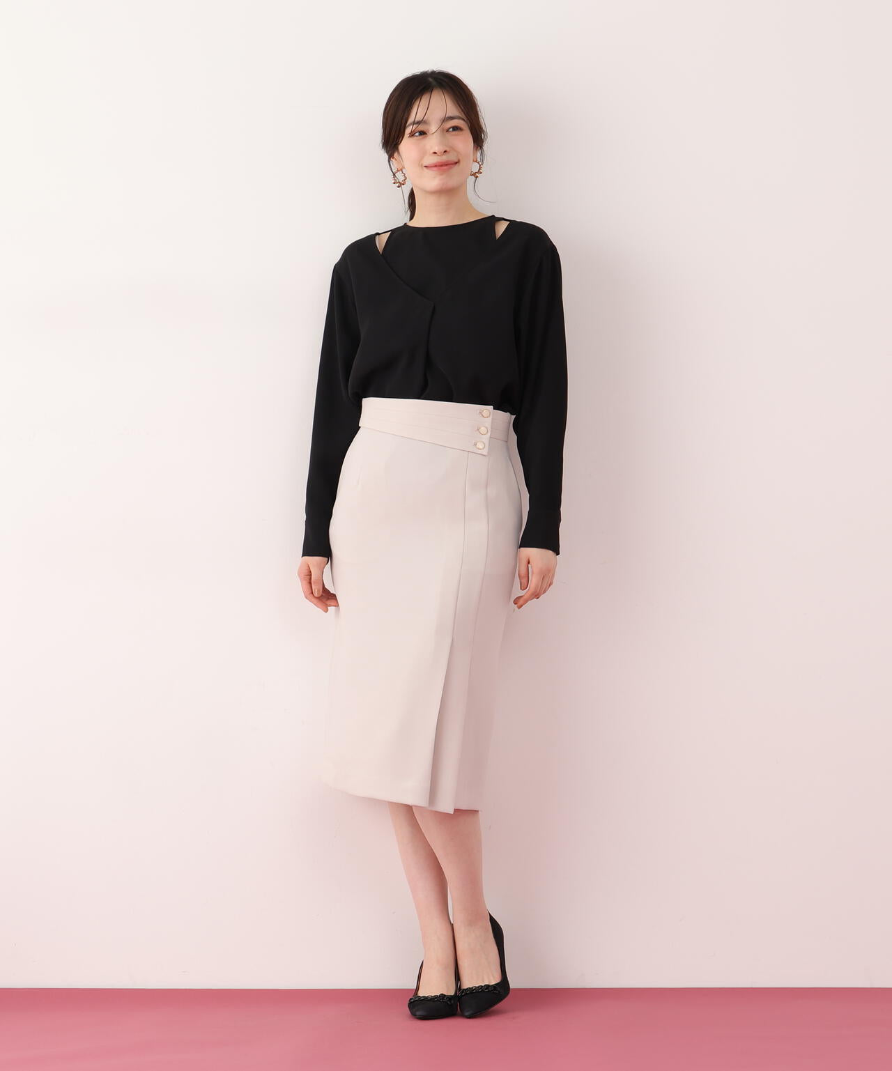 アシンメトリックボタンラップスカート